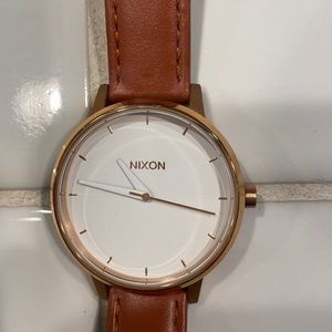 Nixon Kensington watch